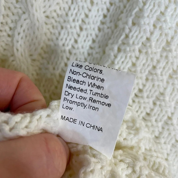 Ivory Chunky Cable Knit Cropped Zig Zag Hem Turtleneck Crochet Sweater Size M - Picture 14 of 15